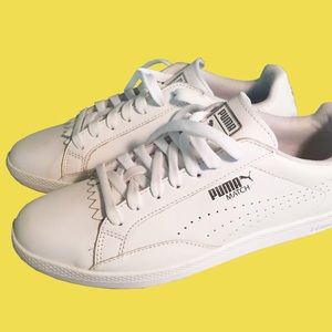 🌼🌈CLASSIC WHITE PUMA WALKING SNEAKER🌈🌼